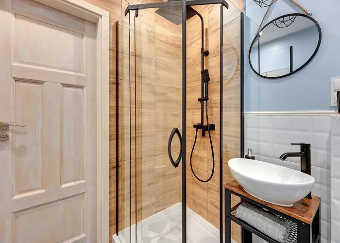 Moksea Przy Plazy Parking W Cenie * سوبوت